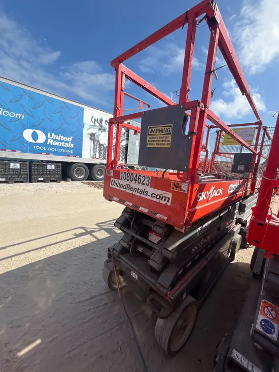 2018 Skyjack SJIII3226 Scissor Lift