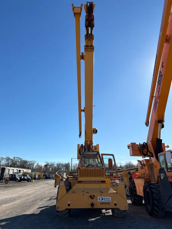 2014 Broderson RT-300-2G Crane