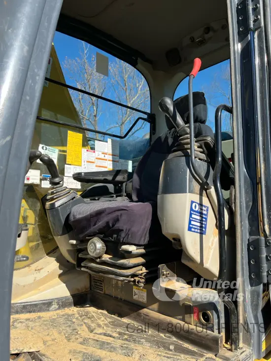 2019 Kobelco SK140SR-5 Excavator