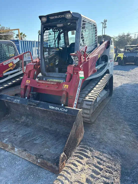 2021 Takeuchi TL12R2-CR Track Loader