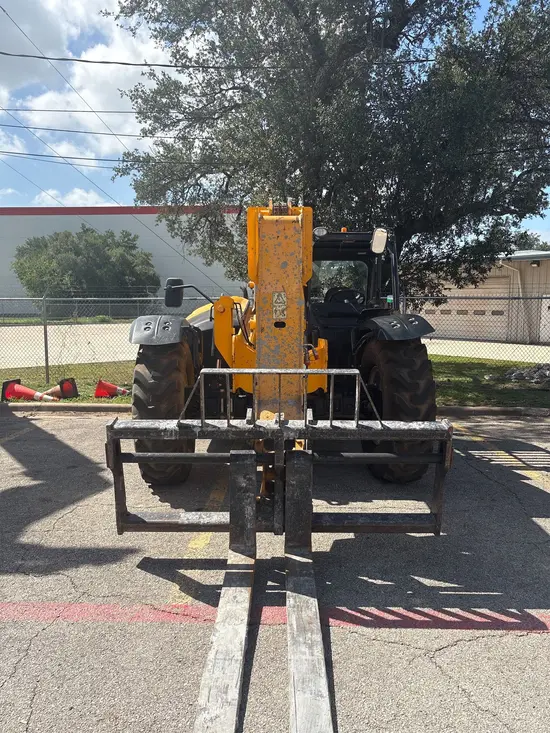 2018 JCB 507-42 Forklift