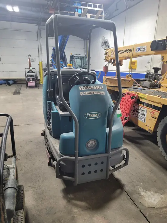 2019 Tennant T-16 Sweeper