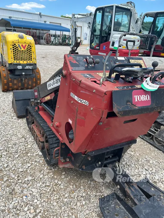 2019 Toro TX427 Track Loader