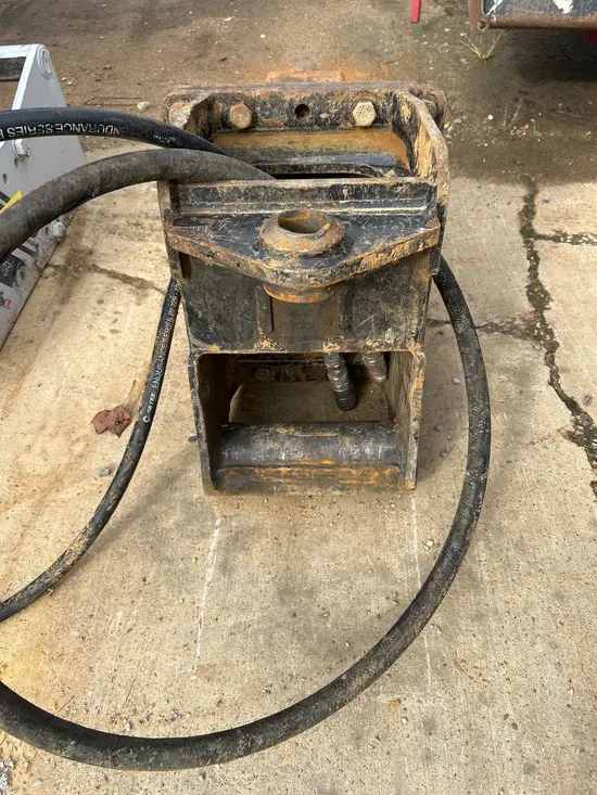 2021 Epiroc SB 452 Attachment