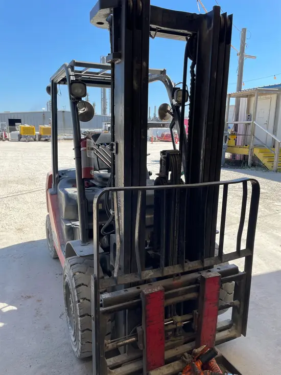 2018 Toyota 8FDU30 Warehouse Forklift