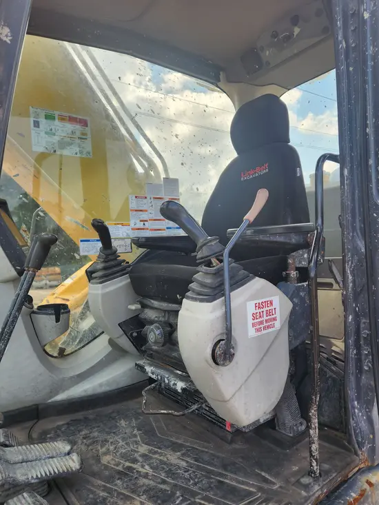 2019 Kobelco SK210LC-10 Excavator