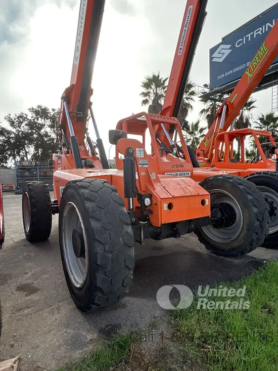 2018 SKYTRAK 6042 Forklift
