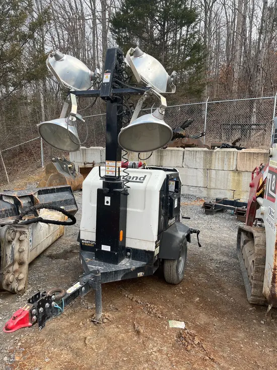 2018 Allmand NIGHT LIGHT V Portable Light Tower
