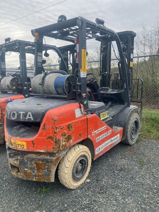 2019 Toyota 8FDU30 Warehouse Forklift