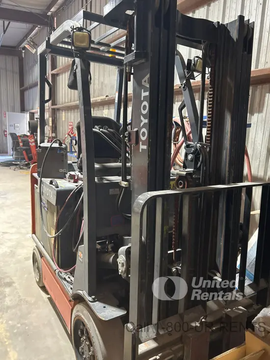 2018 Toyota 8FBCU25 Warehouse Forklift