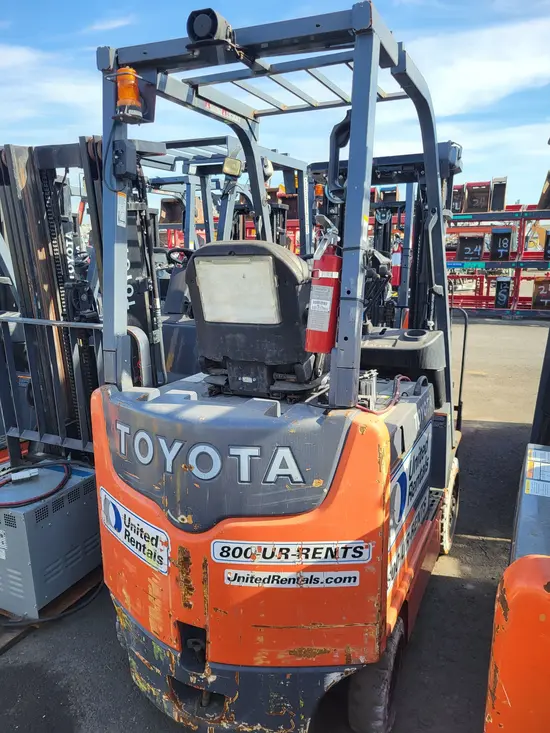 2019 Toyota 8FBCU25 Warehouse Forklift