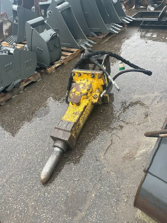 2020 Epiroc SB 452 Attachment