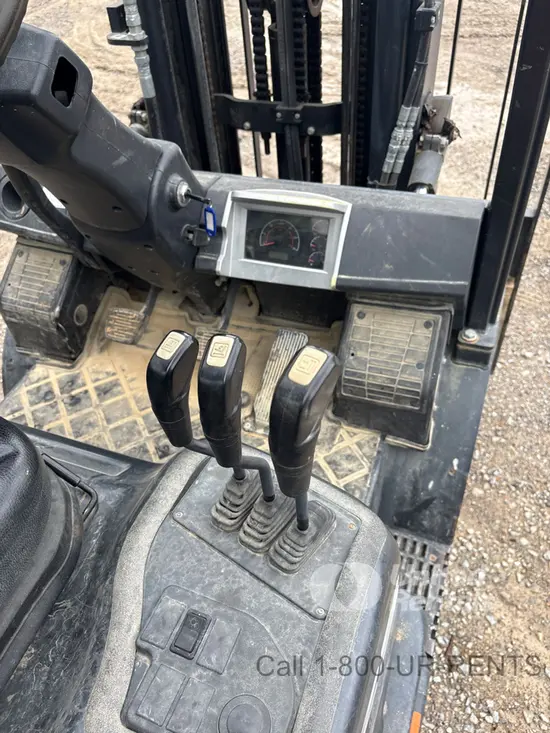 2022 Doosan G25E-7DF Warehouse Forklift