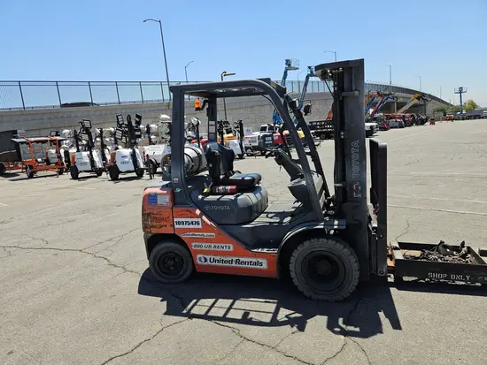 2019 Toyota 8FGU25 Warehouse Forklift