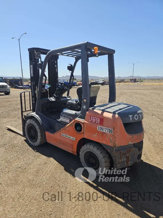 2019 Toyota 8FDU30 Warehouse Forklift