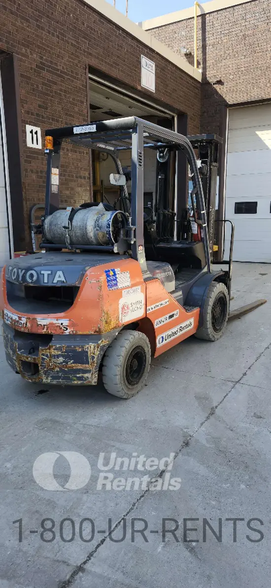 2020 Toyota 8FGU30 Warehouse Forklift
