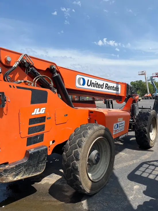 2018 SKYTRAK 10054 Forklift