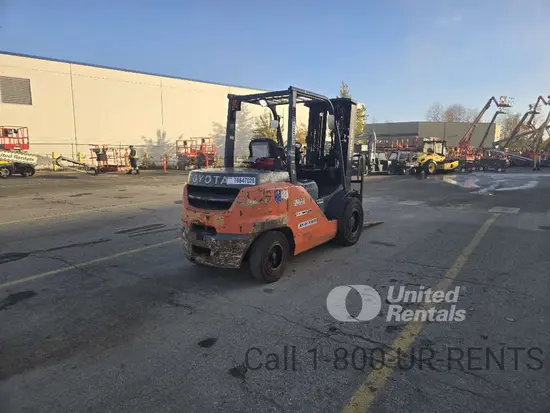 2018 Toyota 8FD45U Warehouse Forklift