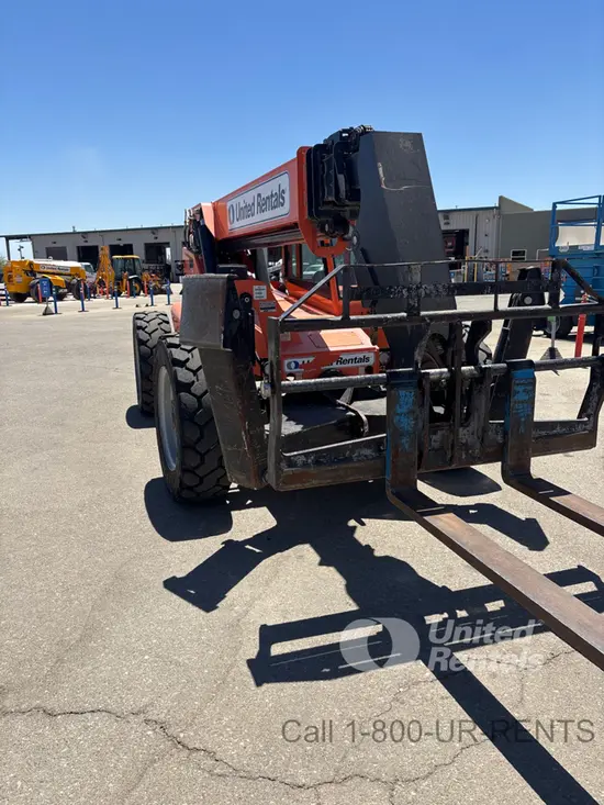 2020 SKYTRAK 10054 Forklift