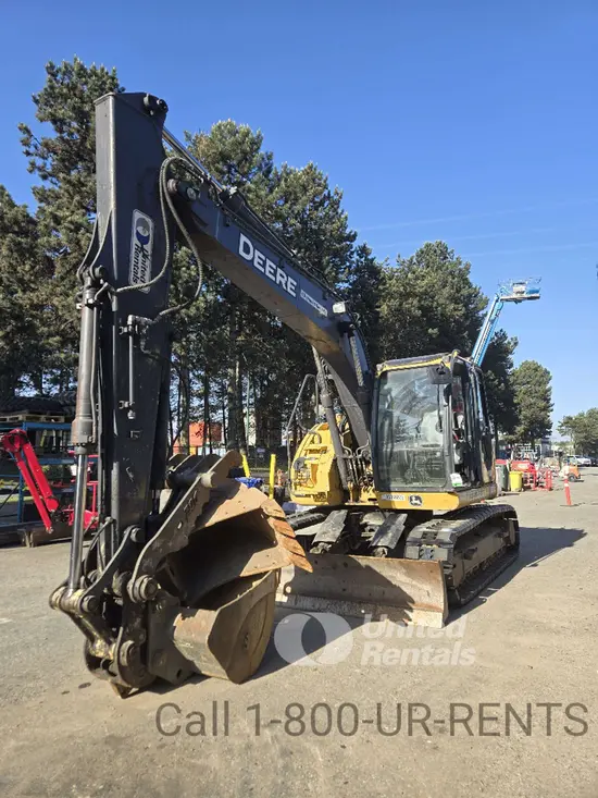 2020 John Deere 135G Excavator