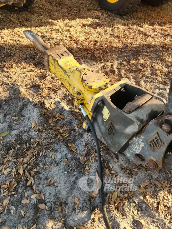 2021 Epiroc SB 452 Attachment