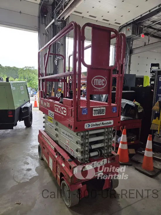 2020 MEC MICRO 26 Scissor Lift