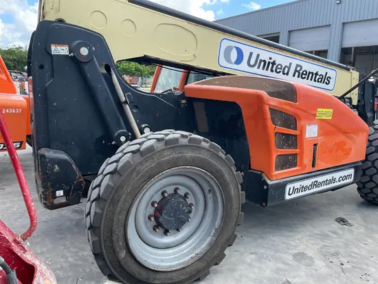 2017 JLG 742 Forklift