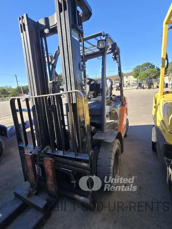 2019 Toyota 8FDU25 Warehouse Forklift
