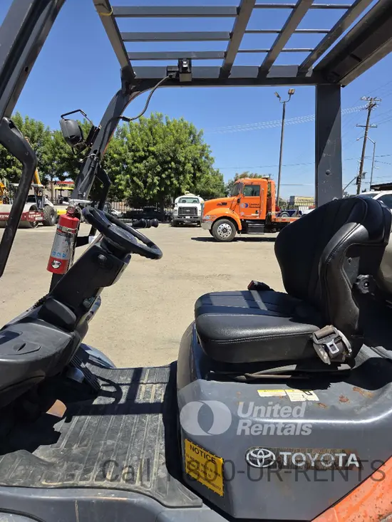 2018 Toyota 8FGU25 Warehouse Forklift
