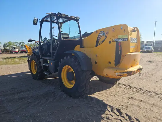 2017 JCB 550-170 Forklift