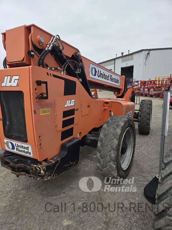 2018 SKYTRAK 8042 Forklift