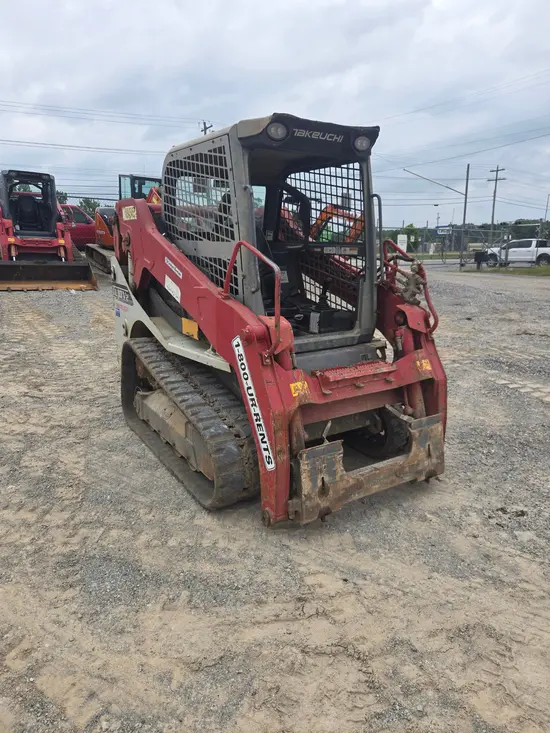 2019 Takeuchi TL10V2-R Track Loader