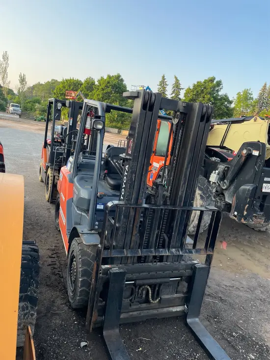 2019 Toyota 8FG35U Warehouse Forklift
