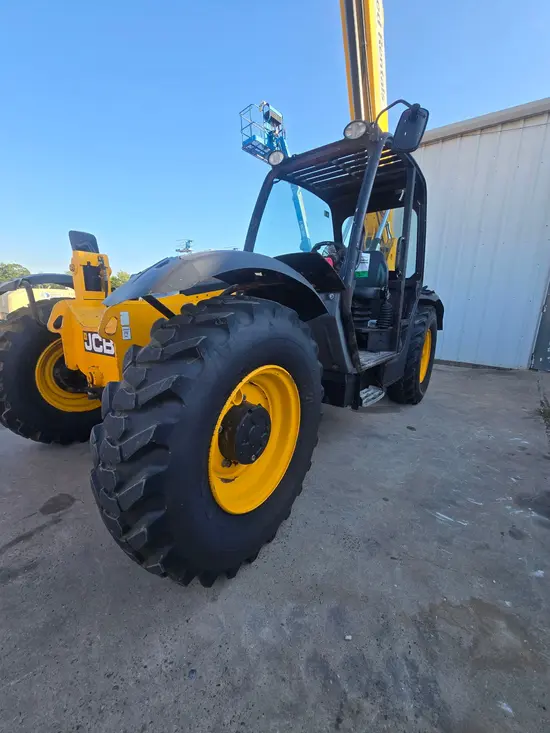 2017 JCB 509-42 Forklift
