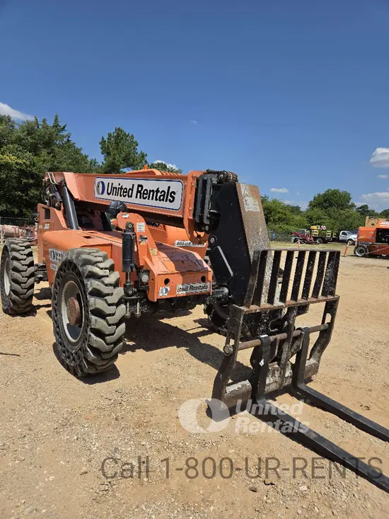 2017 SKYTRAK 6042 Forklift