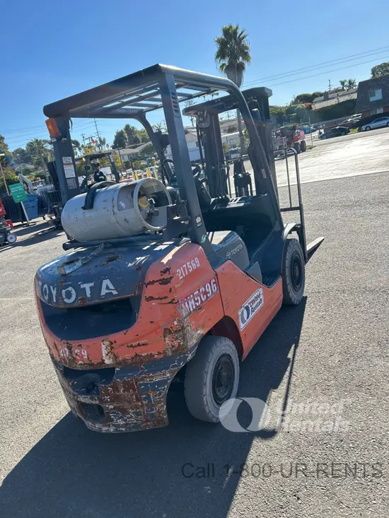 2018 Toyota 8FGU25 Warehouse Forklift