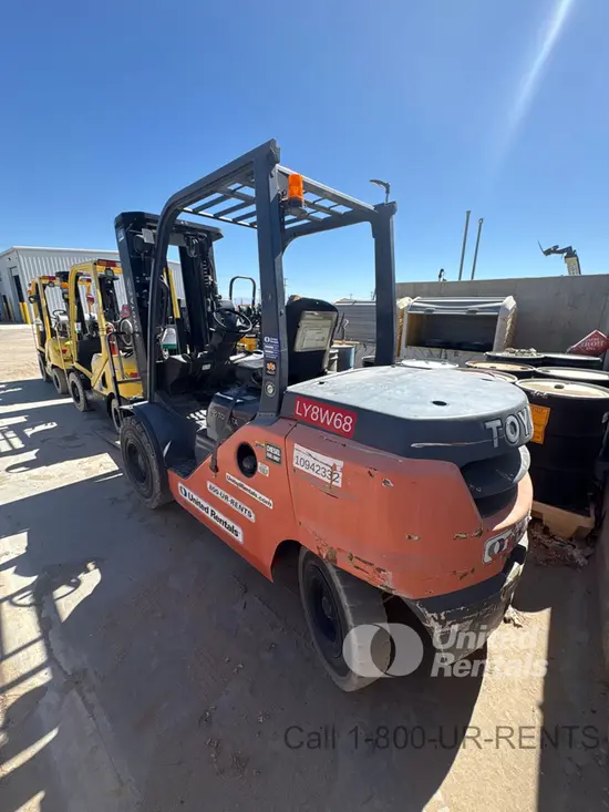 2019 Toyota 8FD45U Warehouse Forklift
