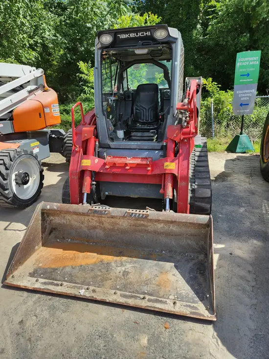 2019 Takeuchi TL12R2-CR Track Loader