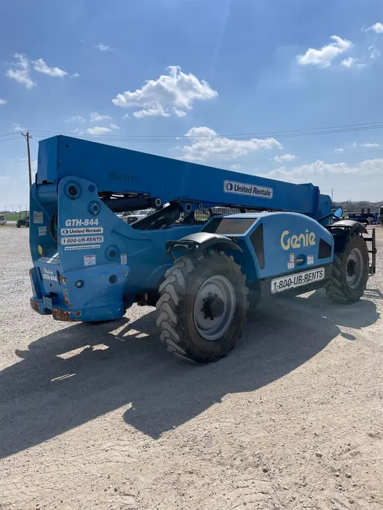 2016 Genie GTH-844 Forklift