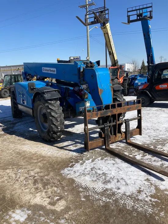 2015 Genie GTH-844 Forklift