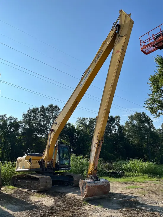 2019 Kobelco SK260LC-10 Excavator