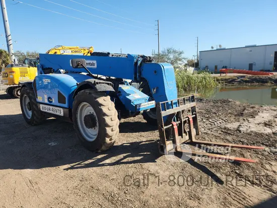 2016 Genie GTH-844 Forklift