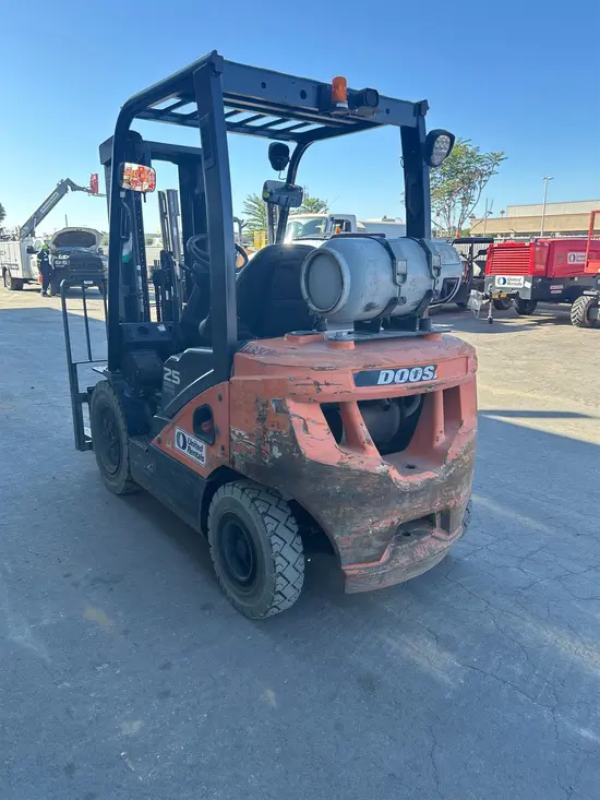 2022 Doosan G25P-7DF Warehouse Forklift
