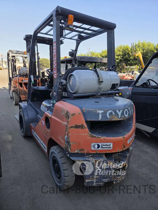 2019 Toyota 8FGU25 Warehouse Forklift