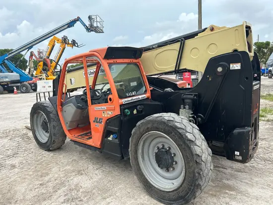 2017 JLG 642 Forklift