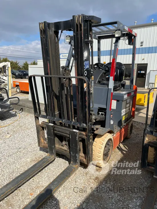 2018 Toyota 8FBCU25 Warehouse Forklift