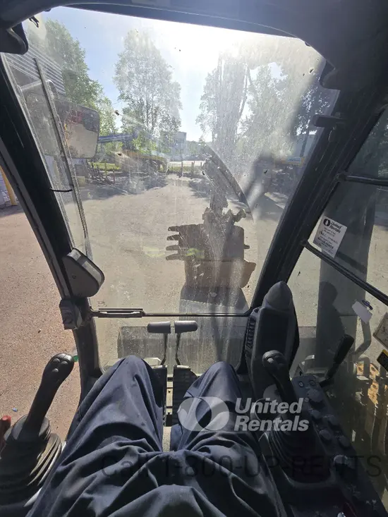 2020 John Deere 135G Excavator