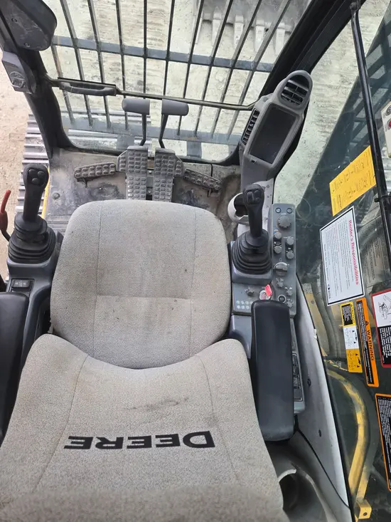 2019 John Deere 210G LC Excavator