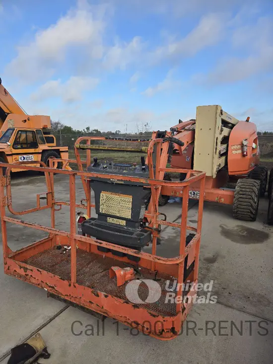 2017 JLG 450AJ Articulating Boom Lift