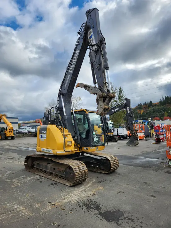 2018 John Deere 135G Excavator